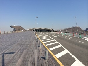 横浜港の大さん橋は横浜で一番贅沢な景色を楽しめる！