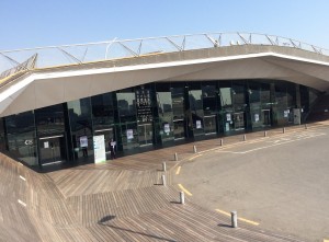 横浜港の大さん橋は横浜で一番贅沢な景色を楽しめる！