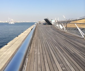 横浜港の大さん橋は横浜で一番贅沢な景色を楽しめる！